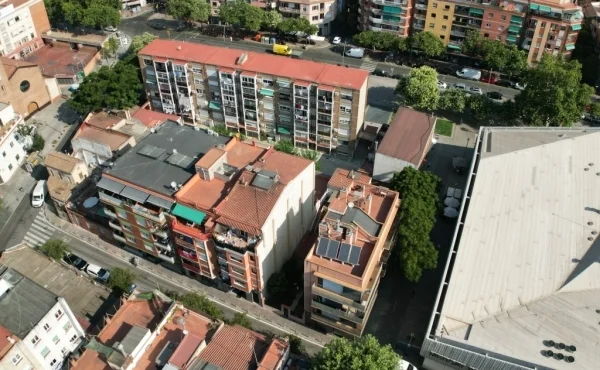 Solar edificable en Bon Pastor, 476 m²