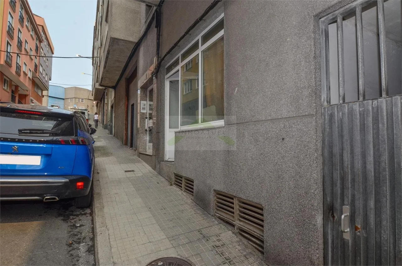 Local comercial en Meicende, 167 m²