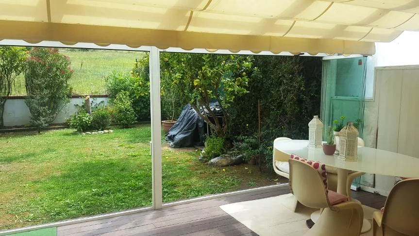 Spacious Urdúliz townhouse, 3-bedroom