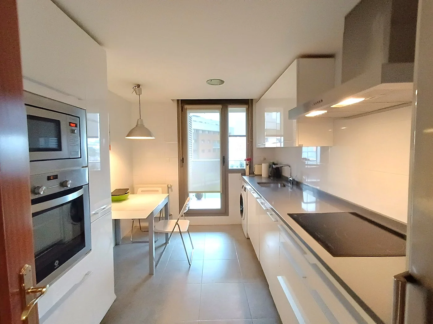 Bright three-bedroom apartment in Urdúliz