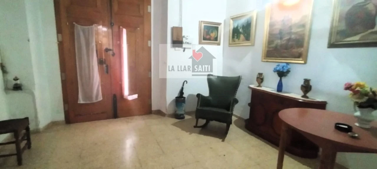 Town-centre house with 378 m²