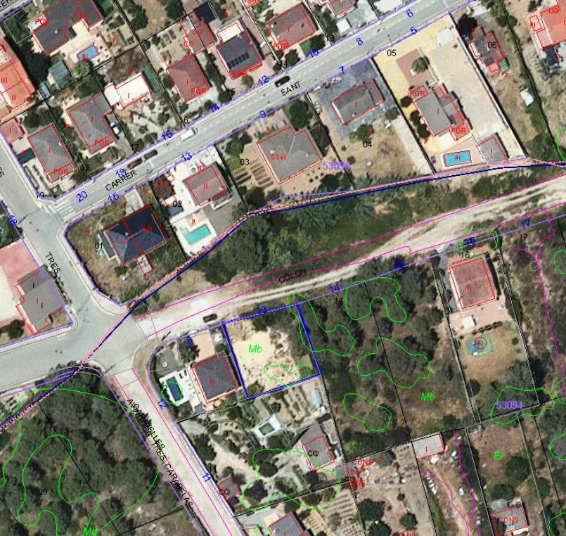 Terreno rústico de 800 m² en Puigmoltó