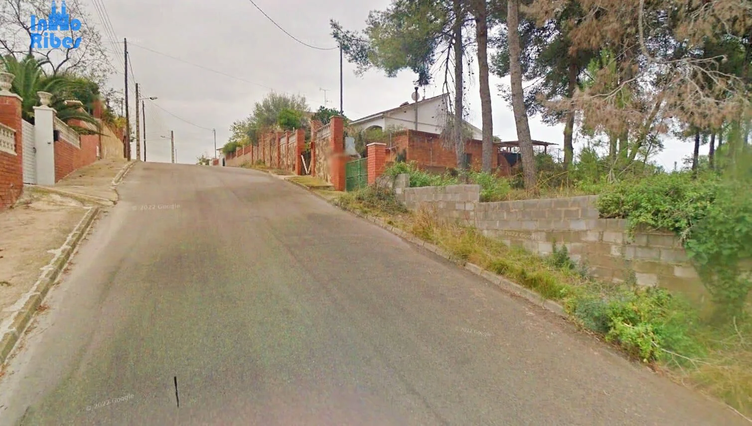 Parcela urbana en Can Suria con servicios