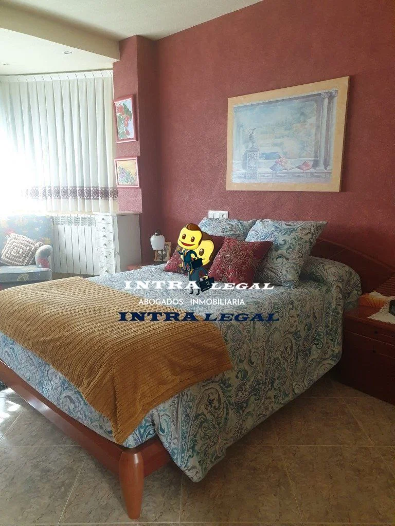 Amplio chalet con piscina privada