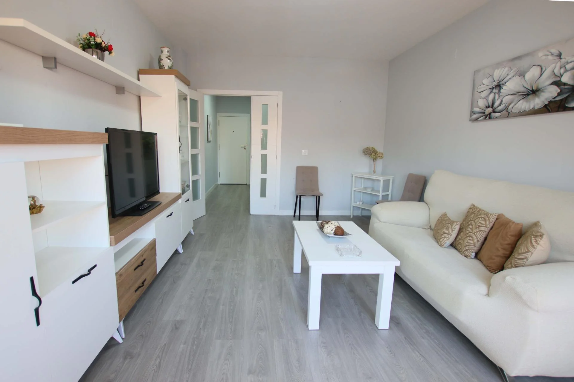 Reformed central Montijo flat, three bedrooms