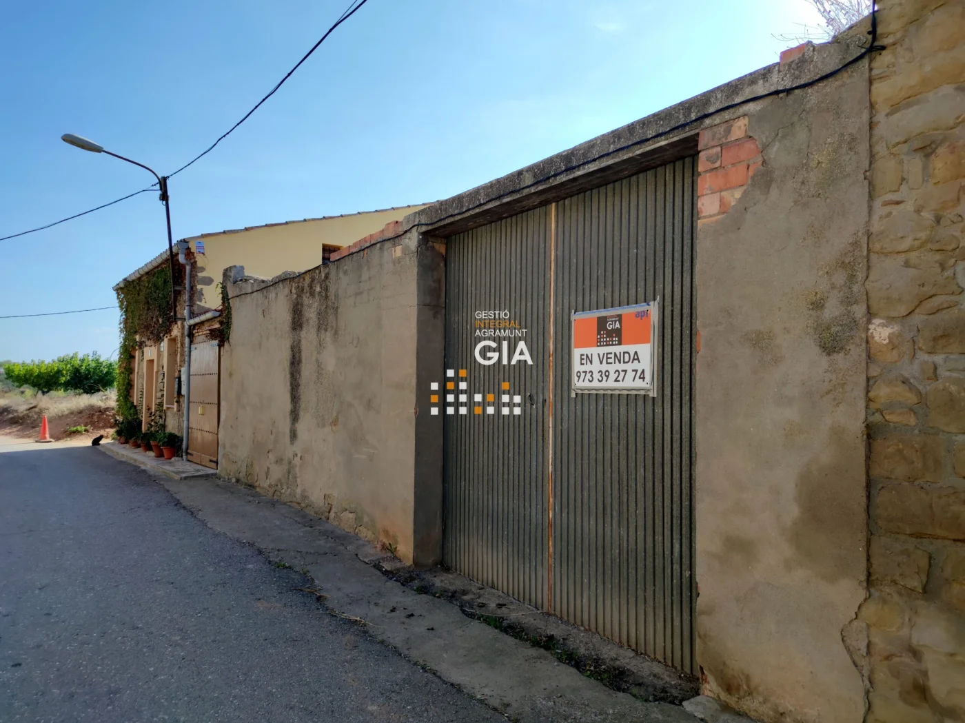 Parcela en Ossó de Sió con estructura