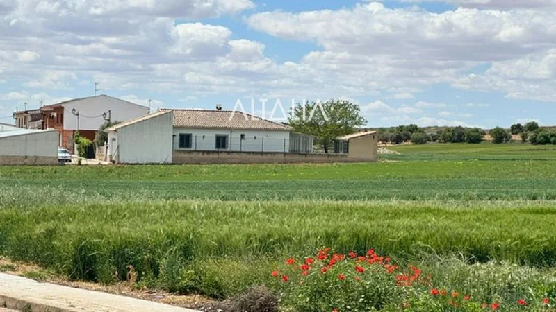 171 m² family house in Hontanaya