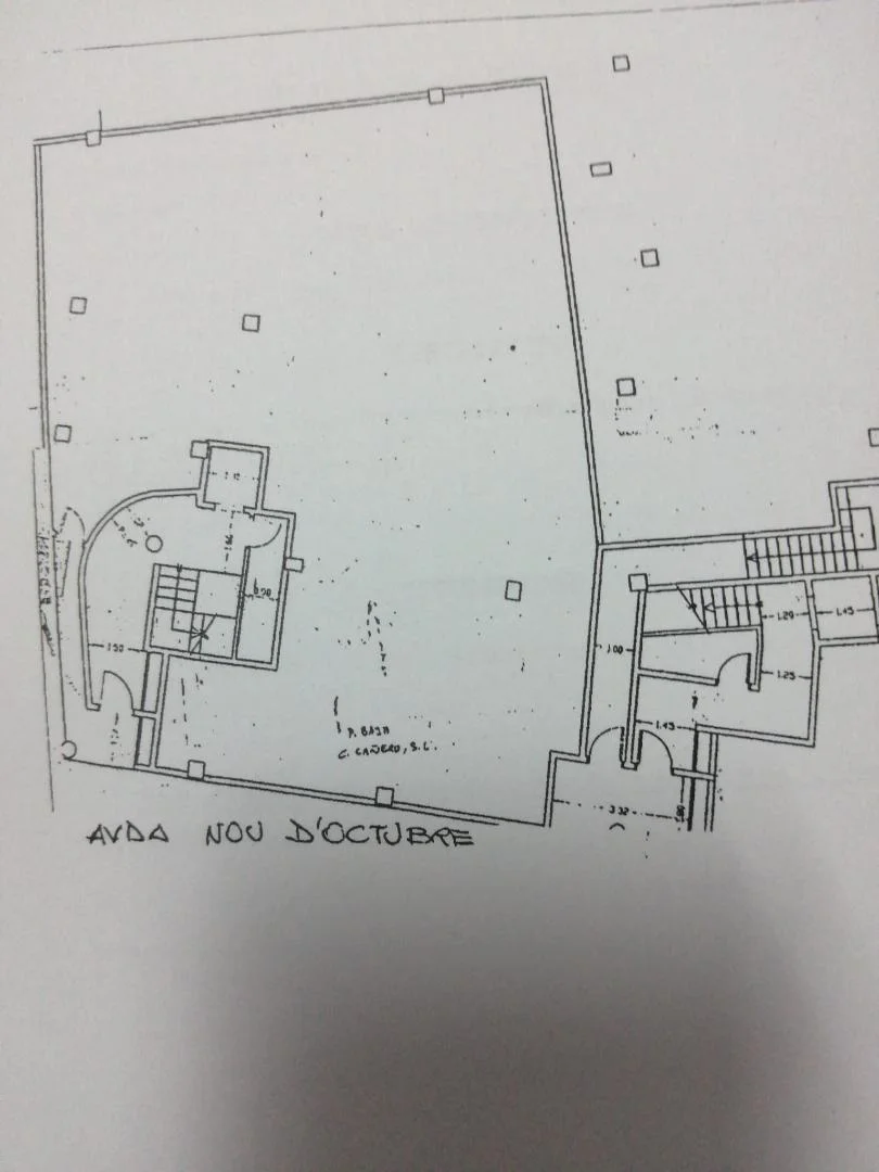Street-front commercial unit, 206 m²