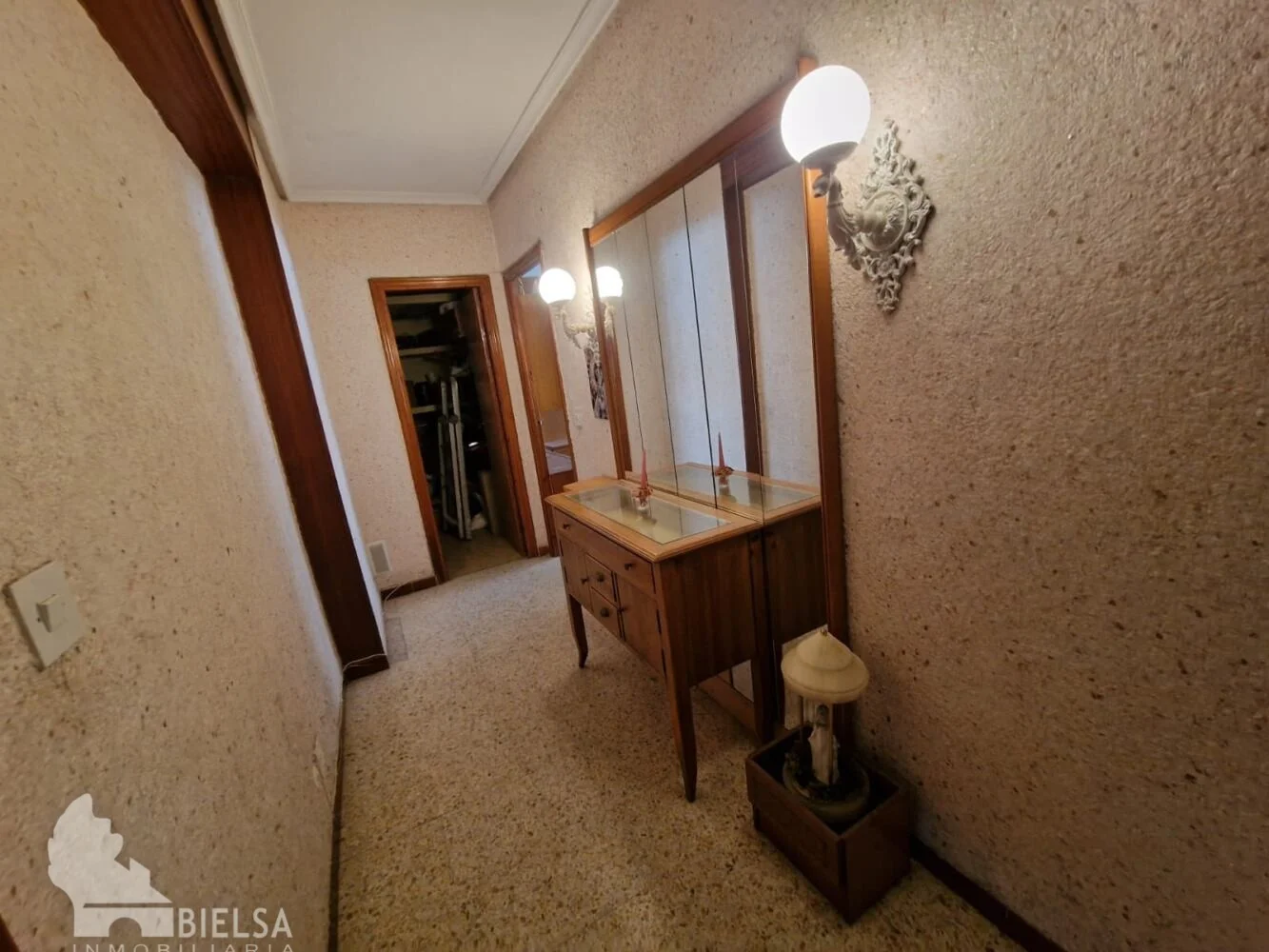 Piso de tres dormitorios con terraza en Talavera