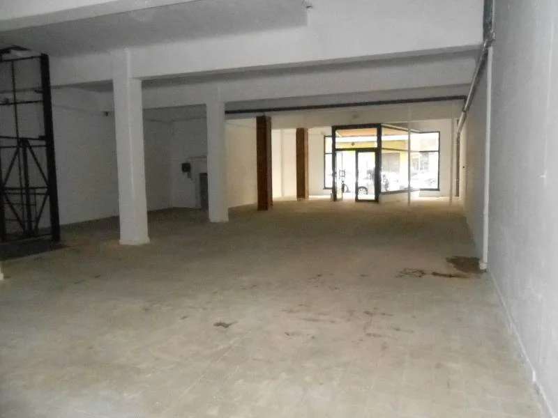 Commercial premises in Talavera, 282 m²