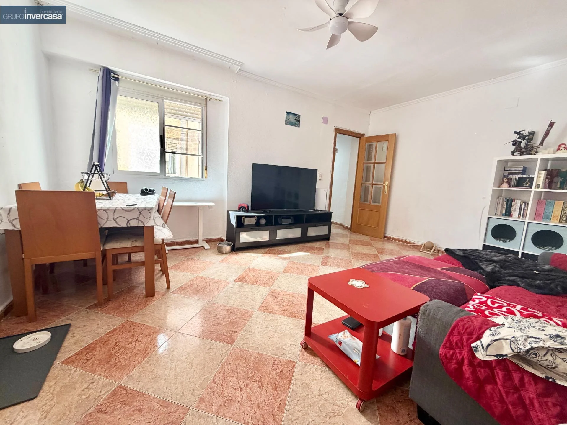 Rented first-floor flat, 3 bedrooms
