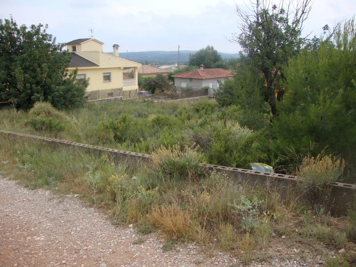 Parcela urbana en Pedralba, 1.462 m²
