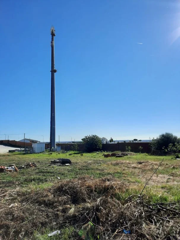 Urban Nombela plot with 970 m²