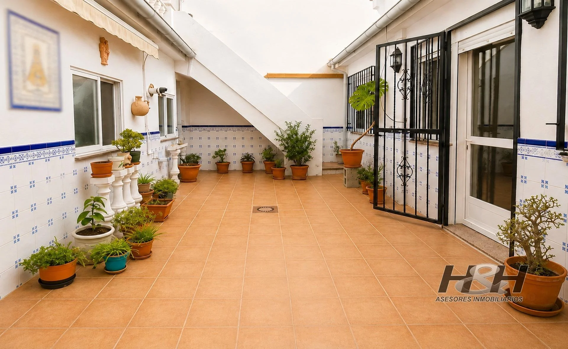 Reformed Burjassot house, 3 bedrooms