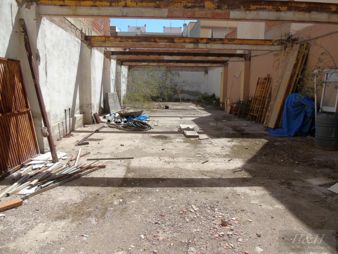 Urban Concordia plot, five-storey potential