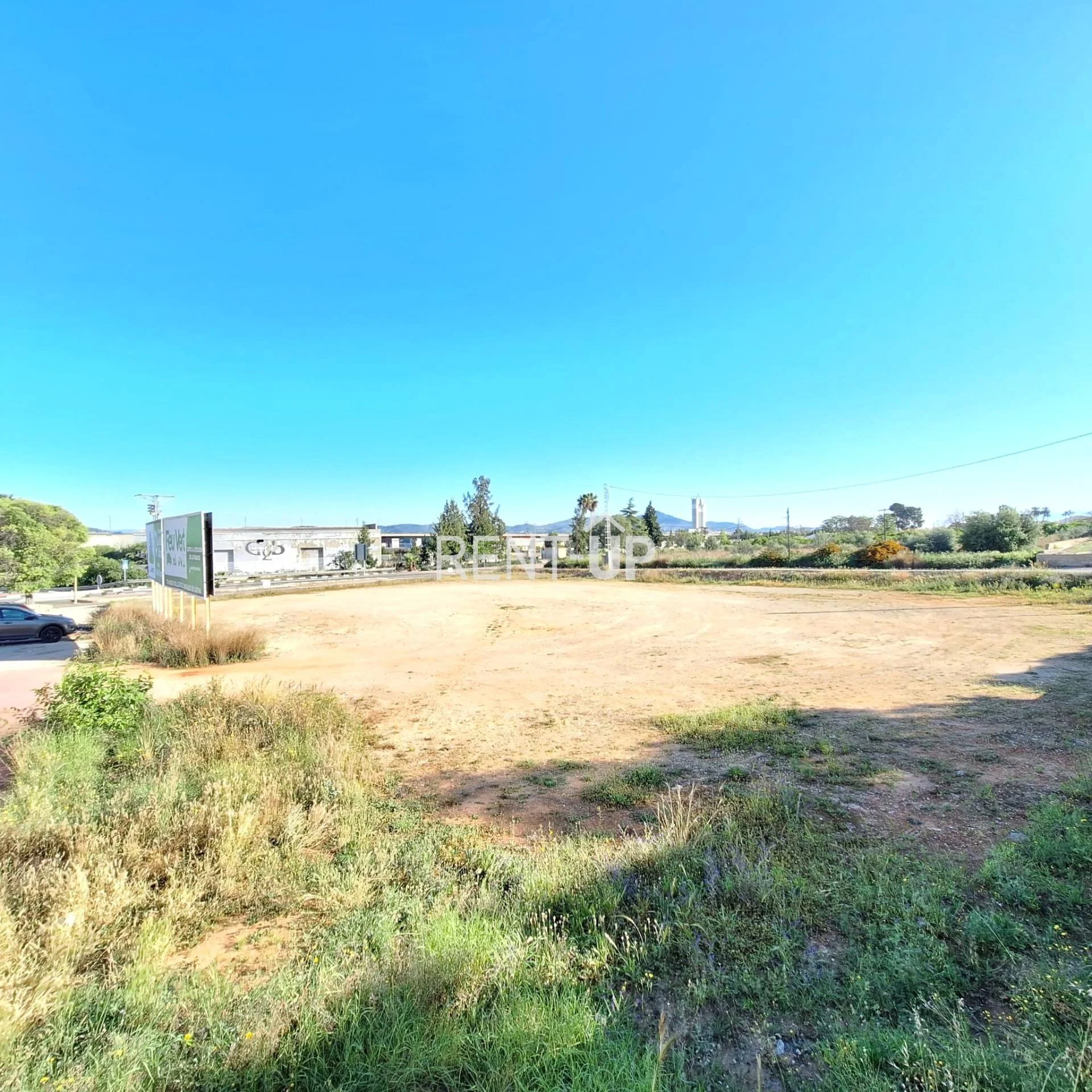 Developable plot near Novetlé, 2,836 m²