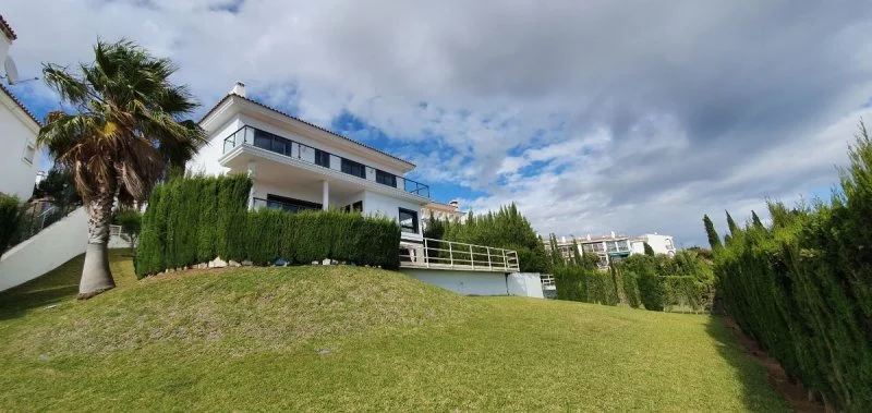 Mijas Golf Villa with Private Pool