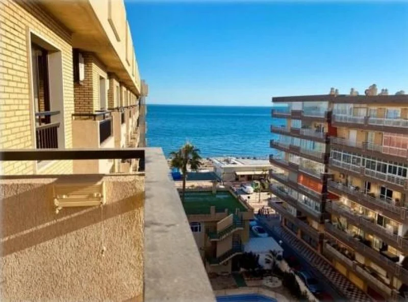 Beachfront Los Boliches flat, 1 bedroom