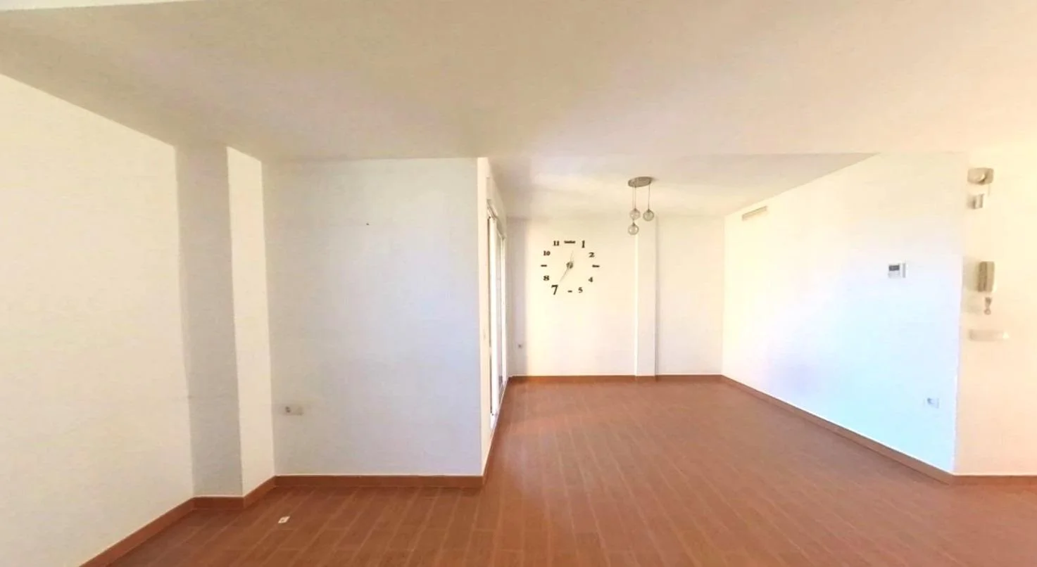 Spacious townhouse with four bedrooms