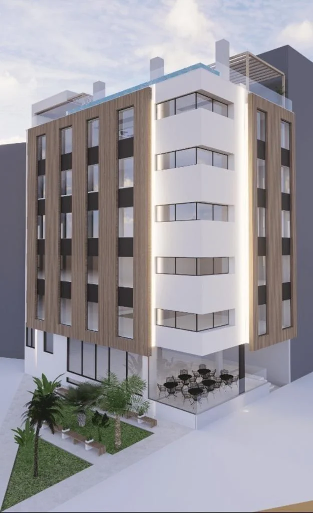 Central Benidorm Urban Plot With House