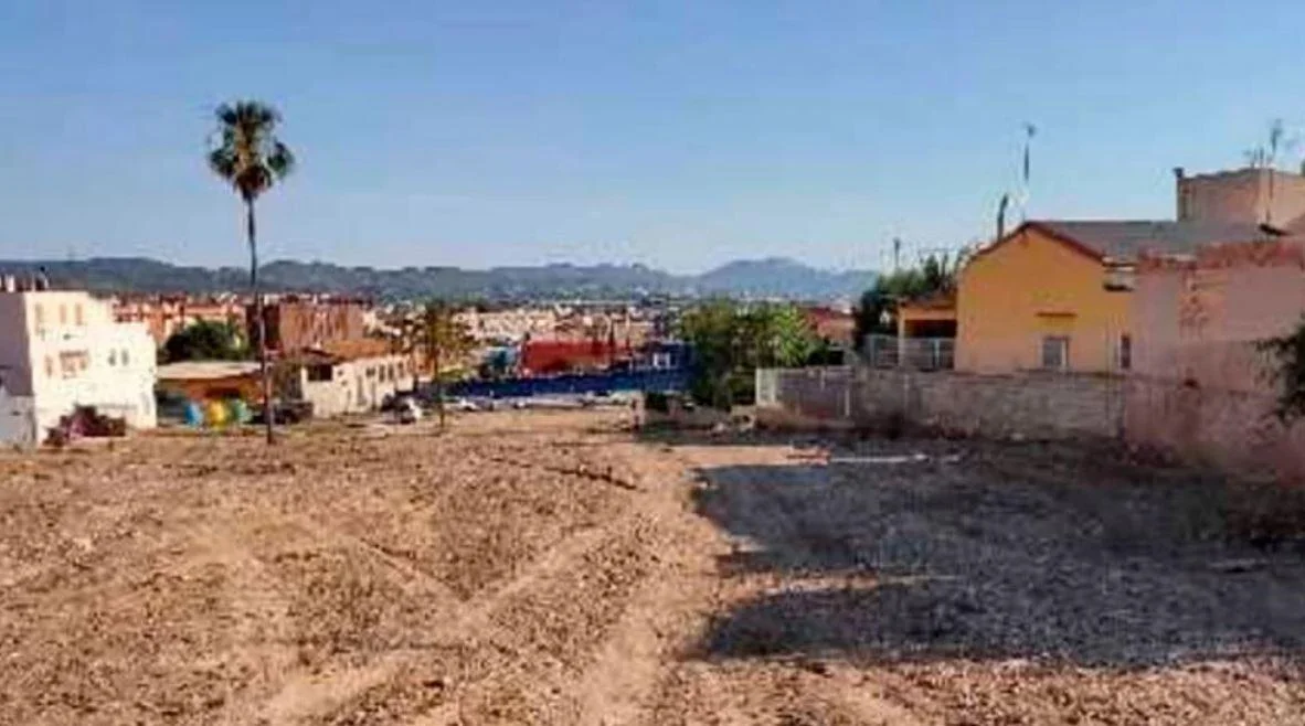 Suelo urbano de cinco parcelas en Orihuela