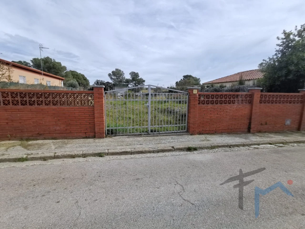 Parcela urbana llana cerca de Piera