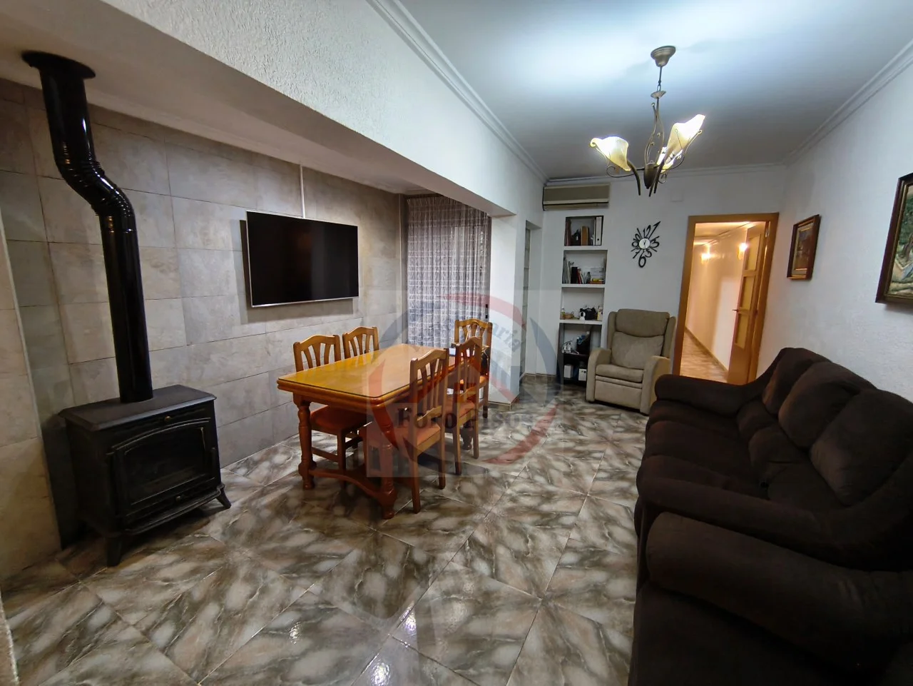 Six-bedroom house in Sant Jaume