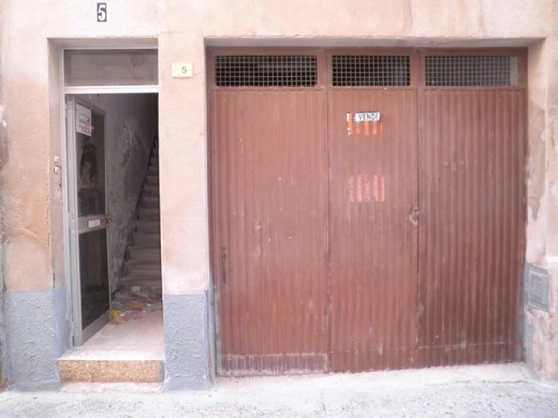 Local comercial para reformar en Tortosa