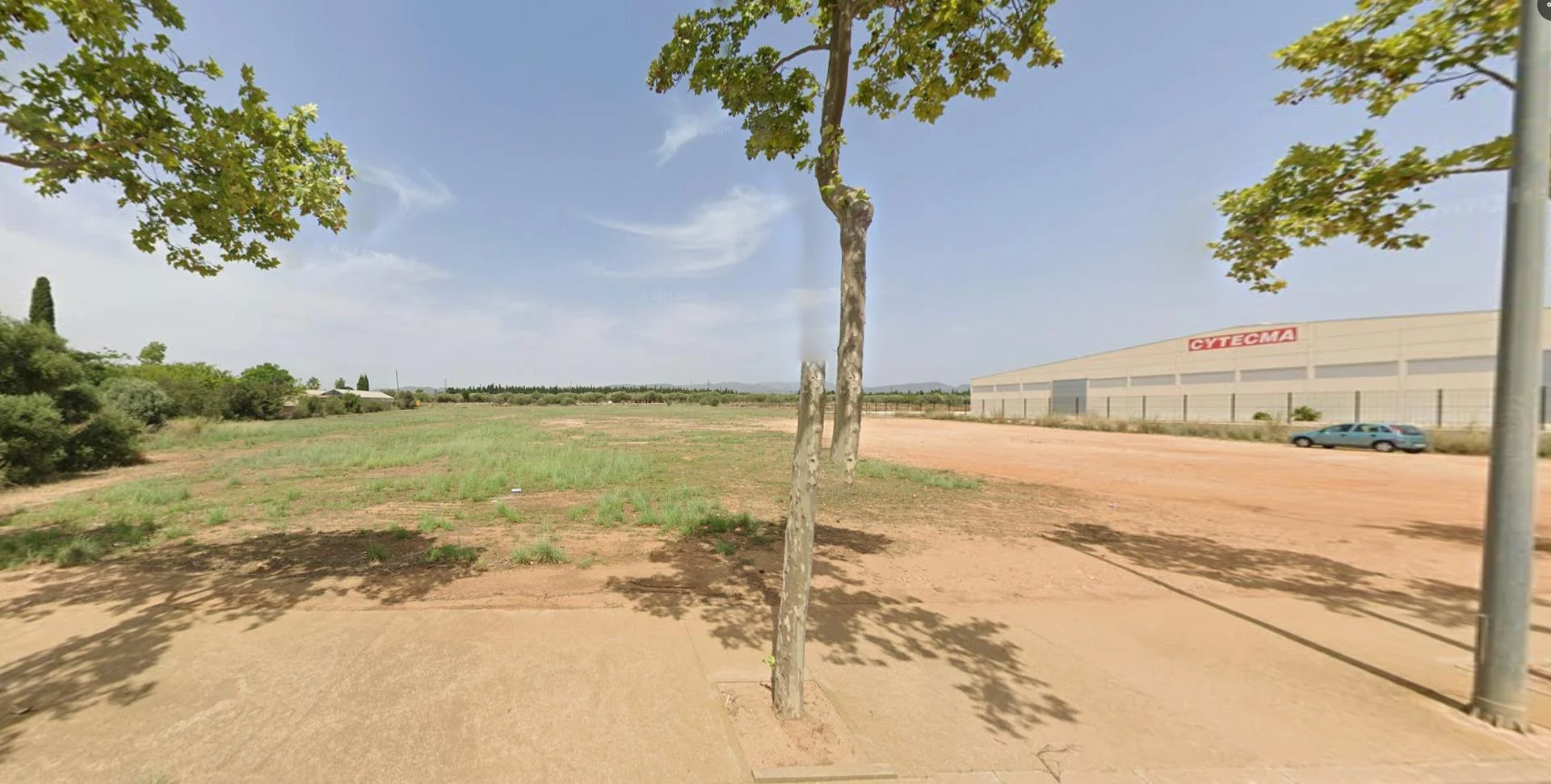 Suelo industrial en Camarles, 11.433 m²