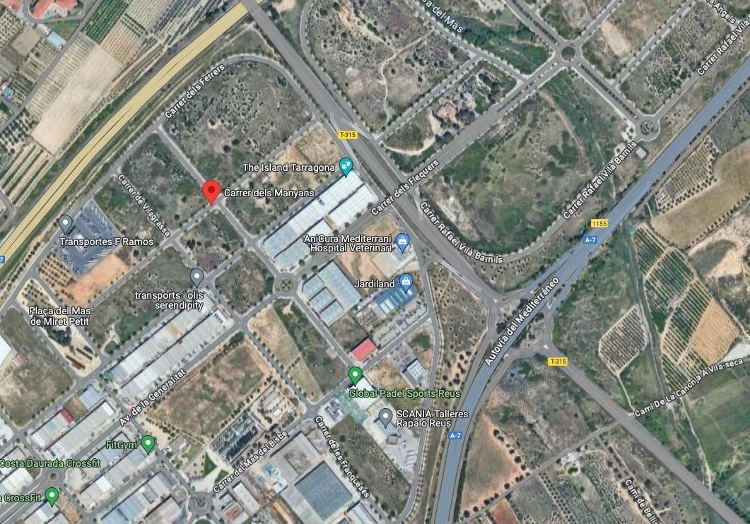 Suelo industrial en Vila-Seca, 1.200 m²