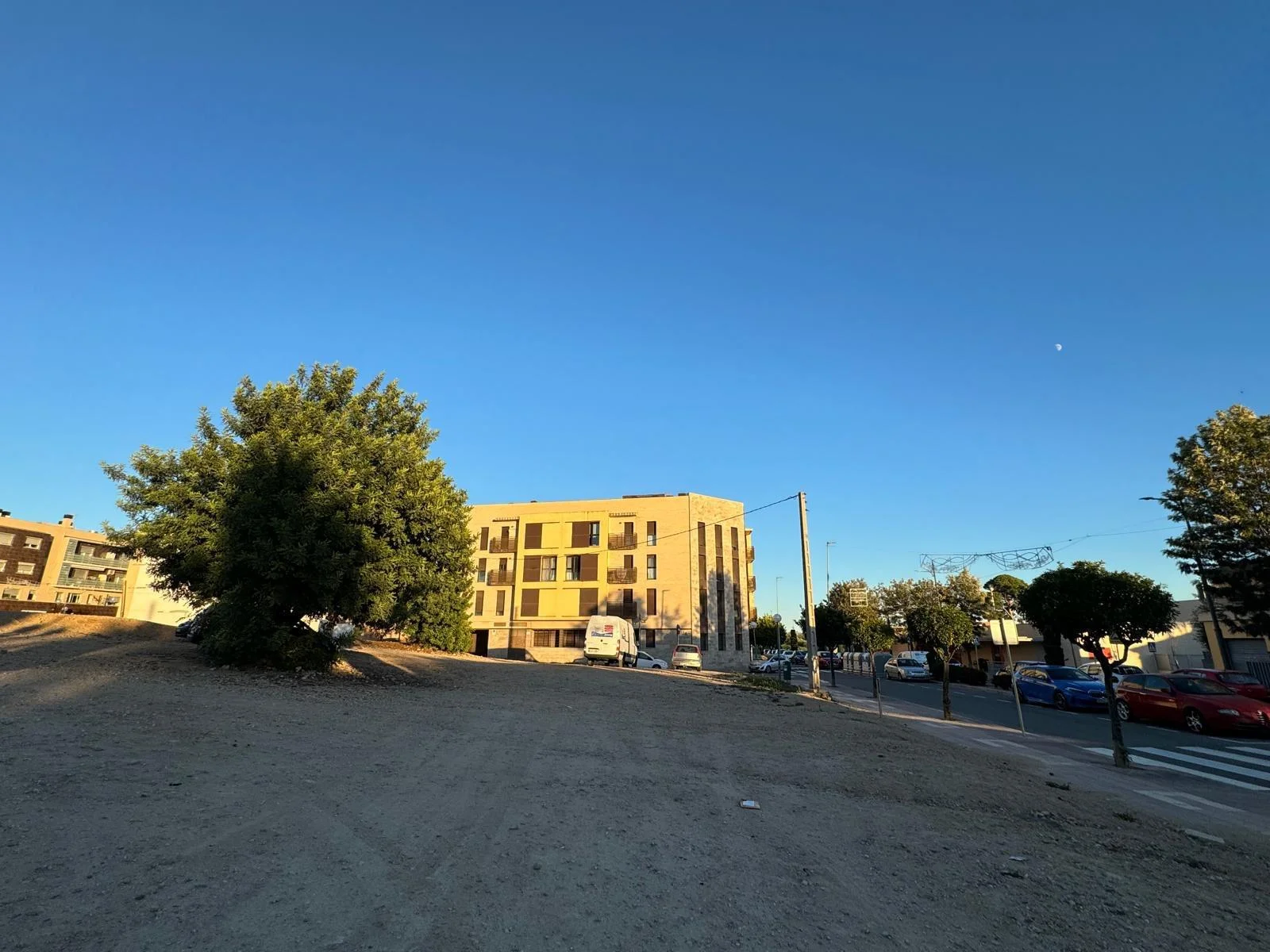 Urban development land, 1,106 m²
