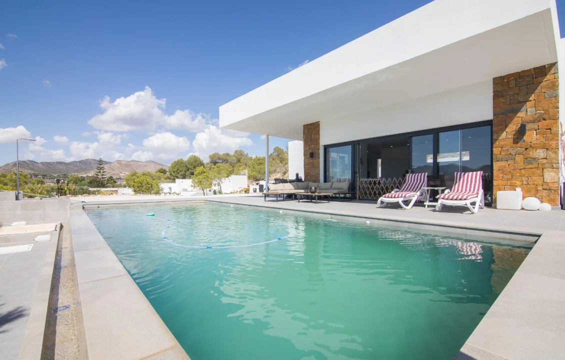 Chalet in La Romana for sale