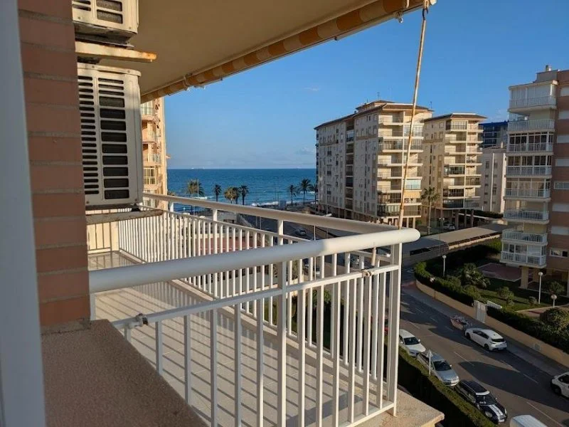 Heliopolis apartment with sea views