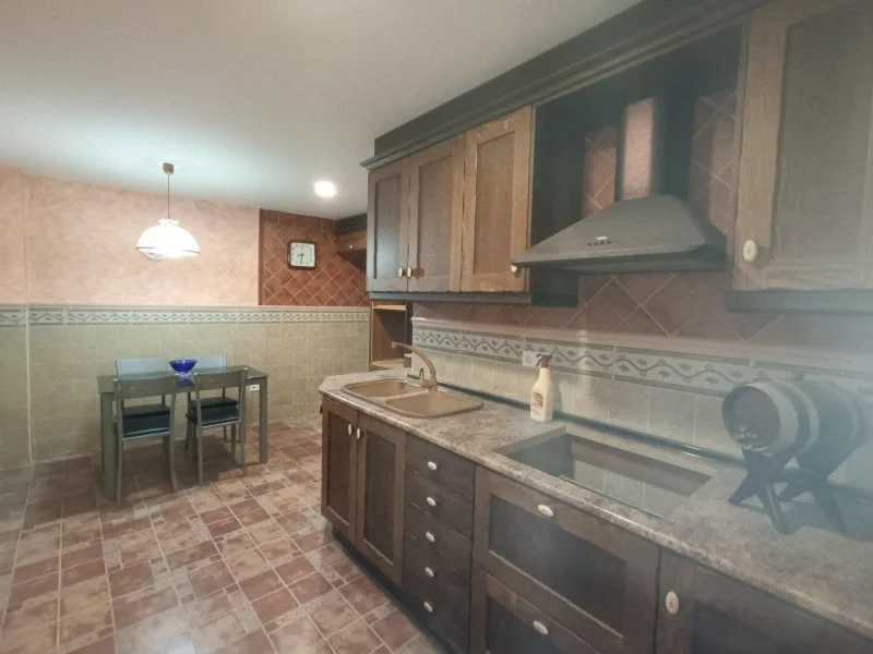 Casa reformada en Cabanes, cinco dormitorios