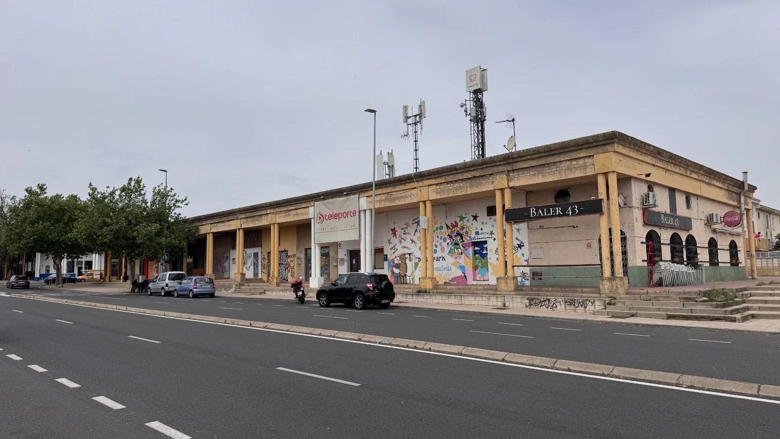 Three-unit commercial premises in Mejostilla