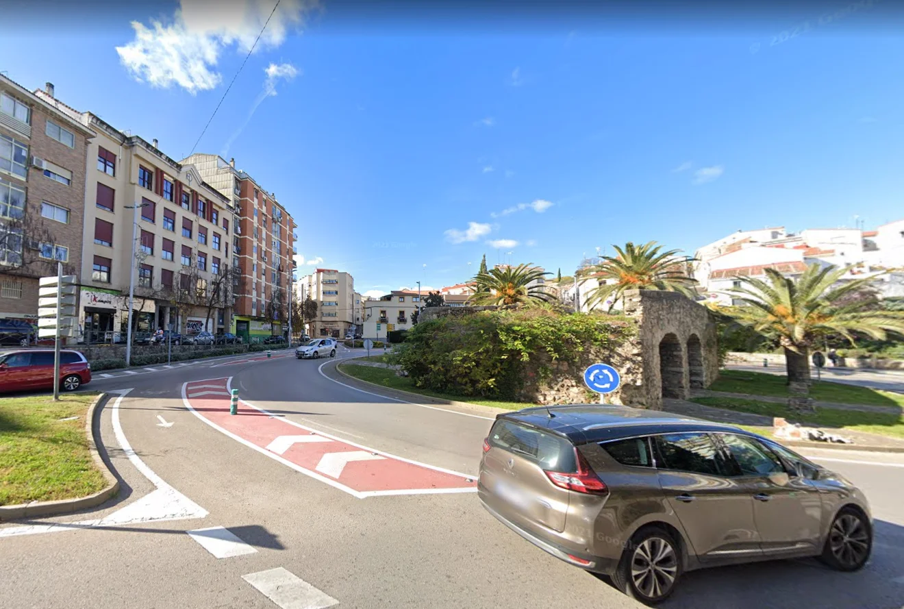 Accessible garage space in Cáceres
