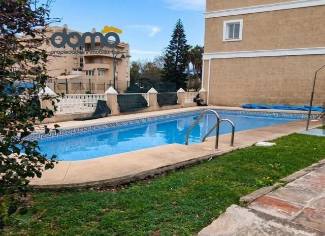 Guadalmar flat with terrace, 3 bedrooms