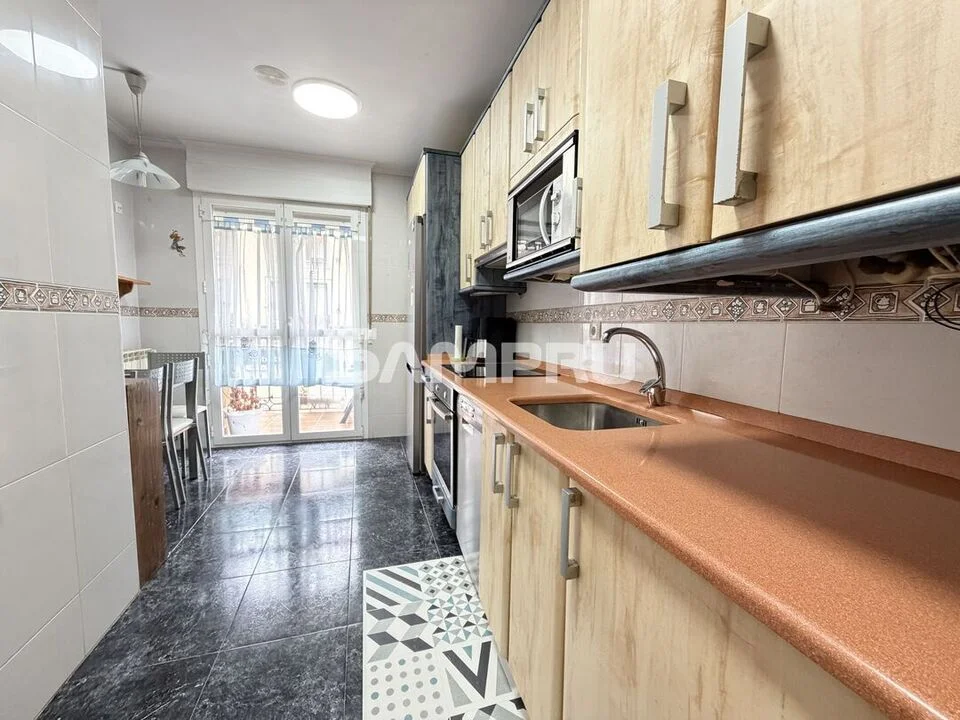 Central Aramaio flat, 75 m², lift