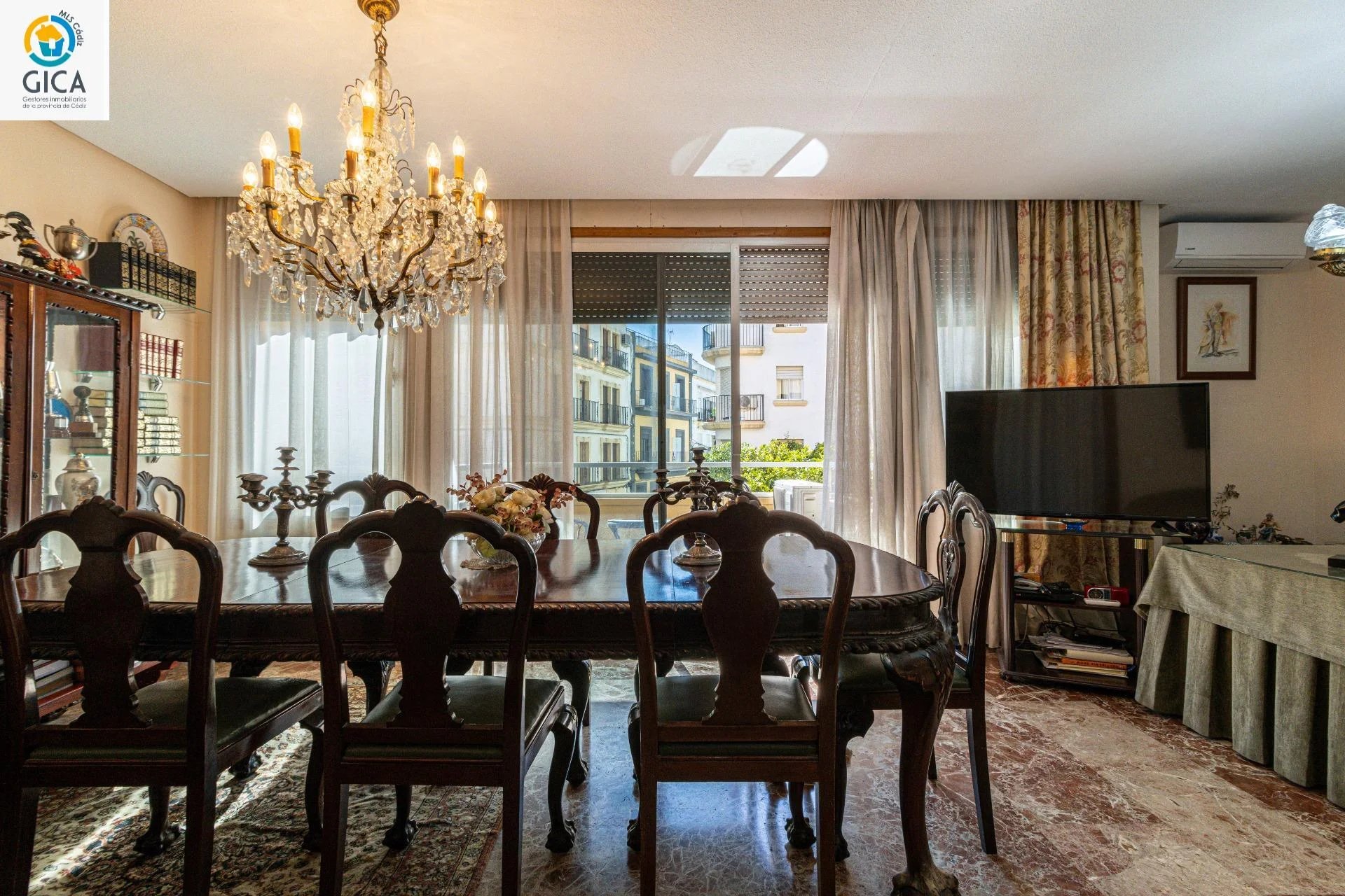 Central Jerez flat, 148 m², reform