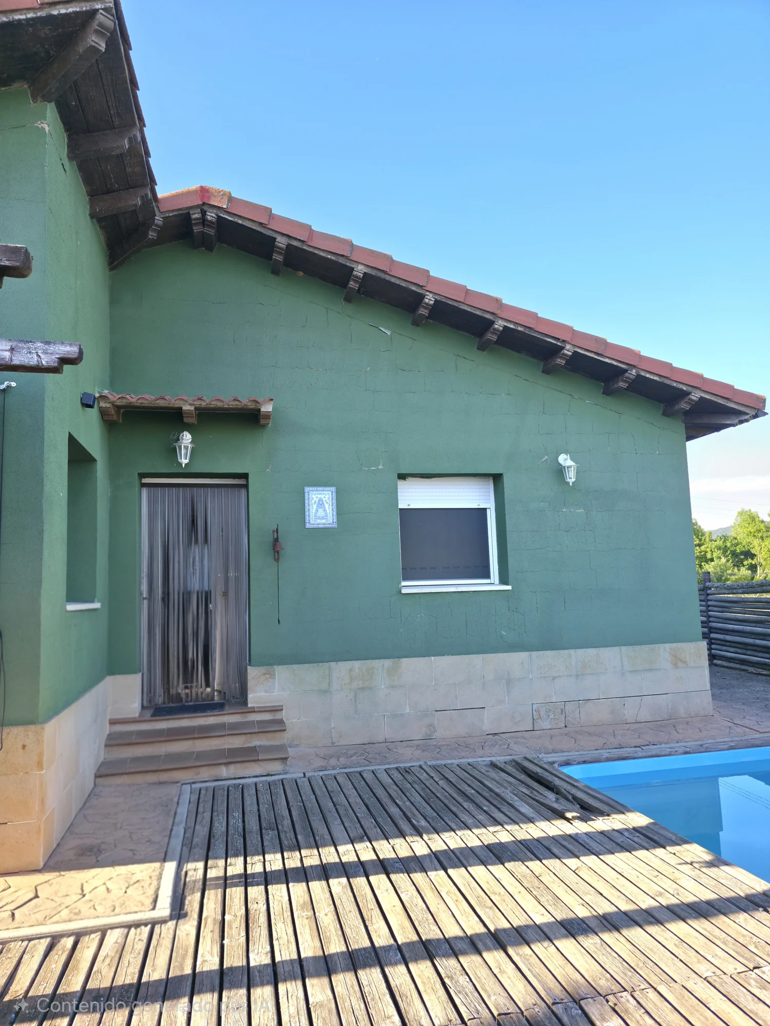 Independent chalet with private pool