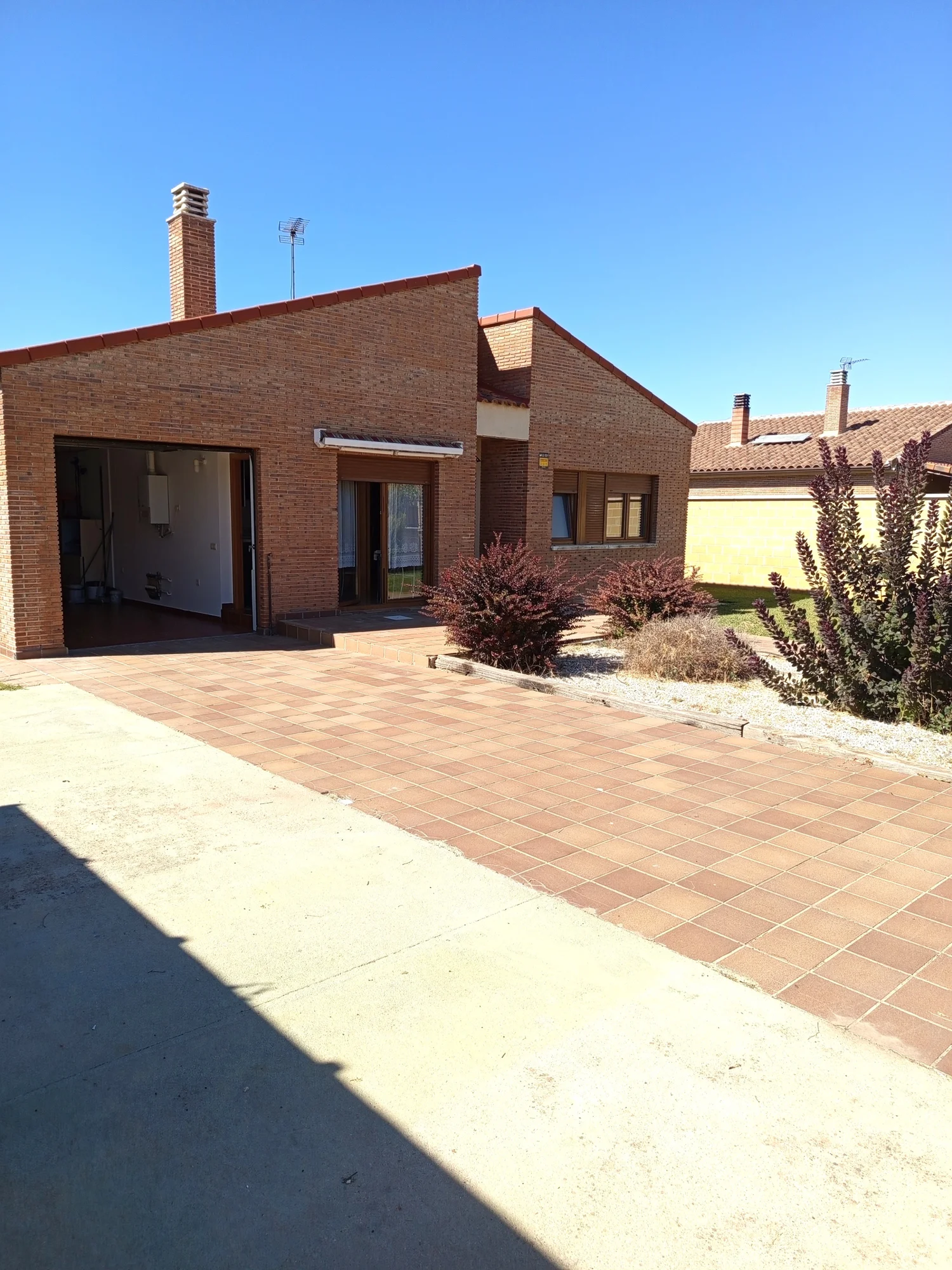 Casa protegida de tres dormitorios cerca de Palencia