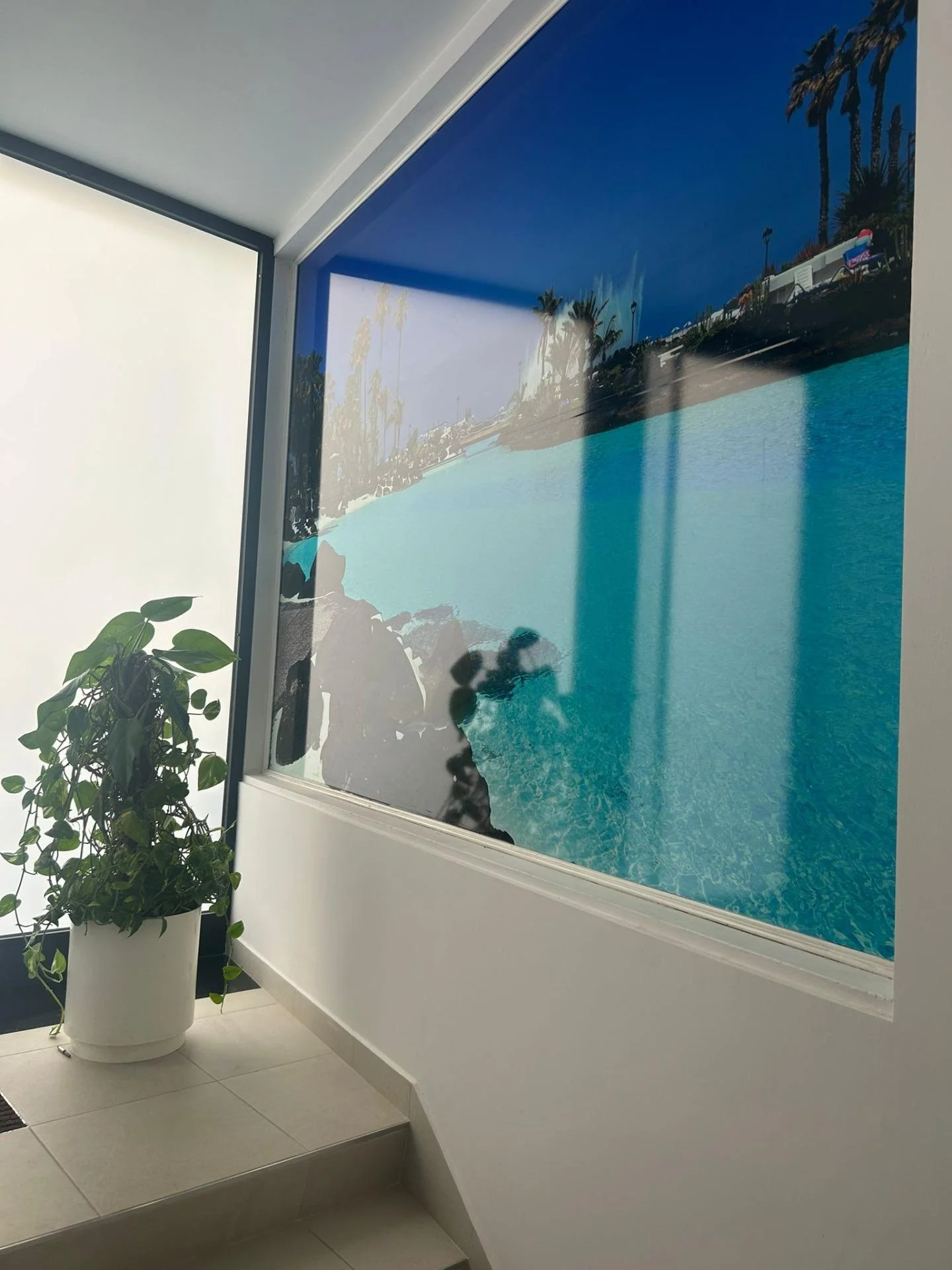 Bright Martiánez apartment with sea views