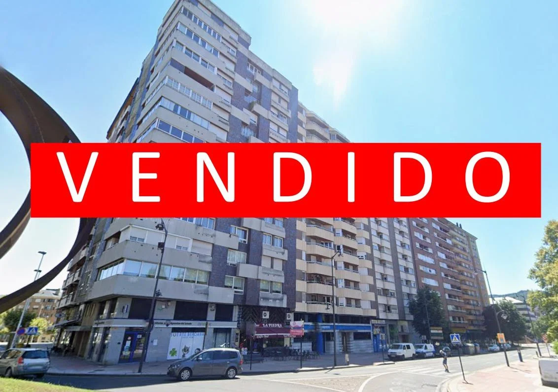 Spacious Ponferrada flat near university
