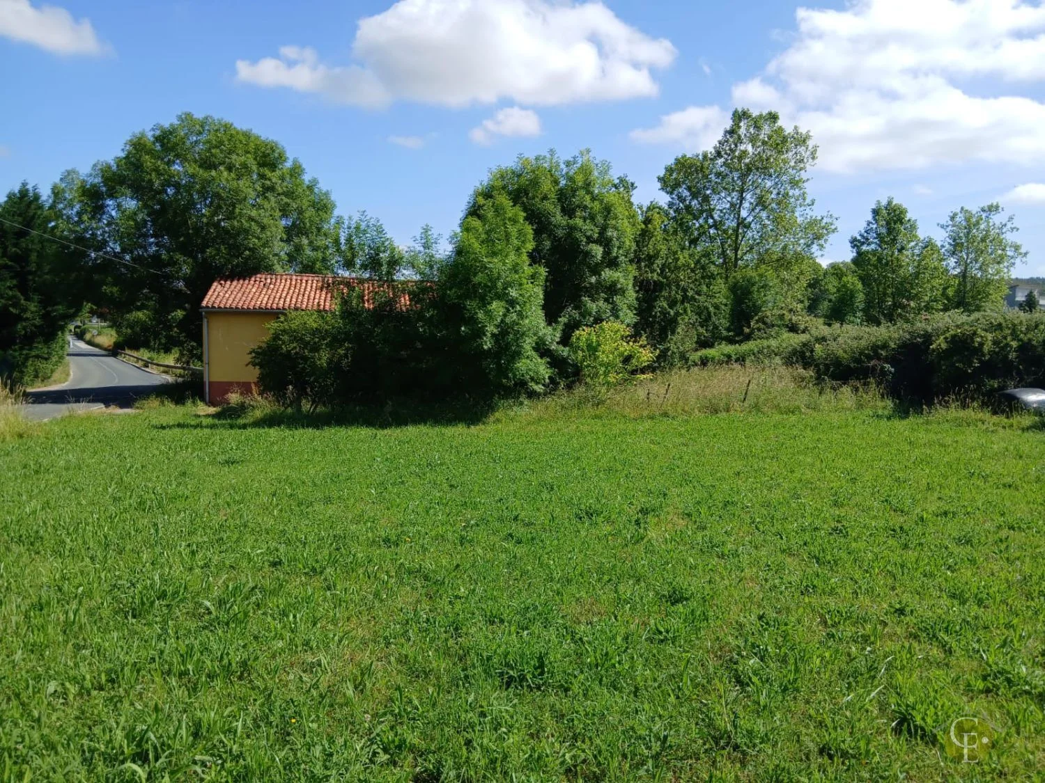 Sierrapando house with 117 m² outbuildings