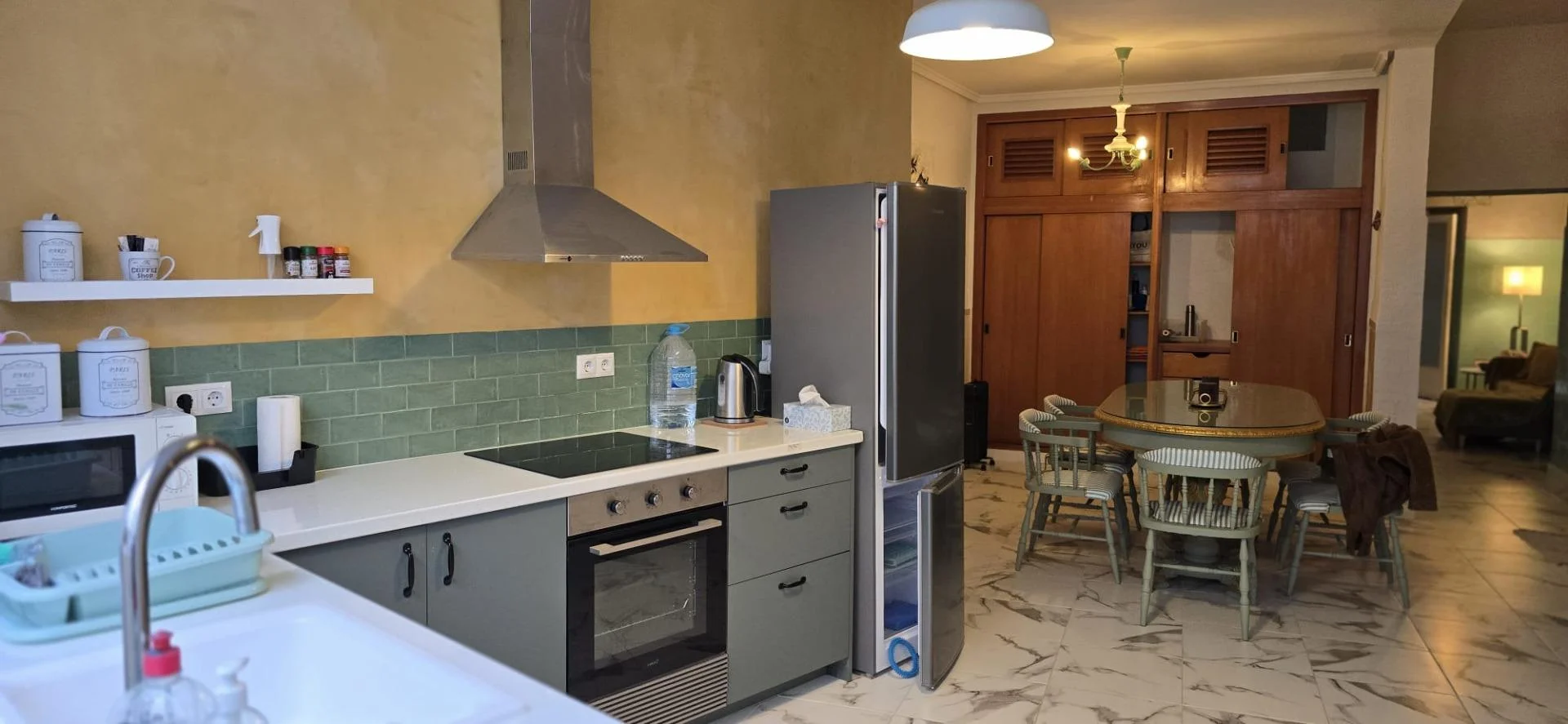 Partially renovated four-bedroom Lliria house
