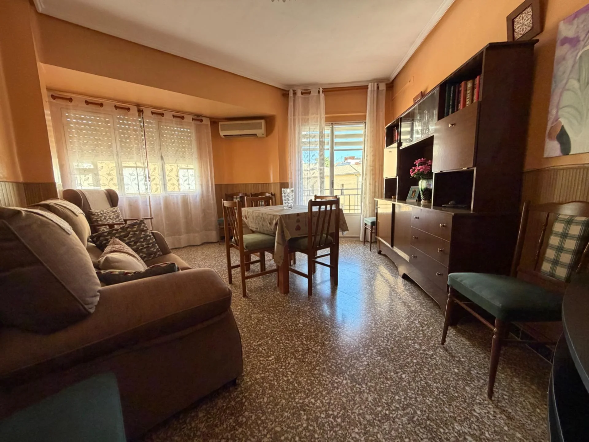 Well-kept three-bedroom flat in Mura
