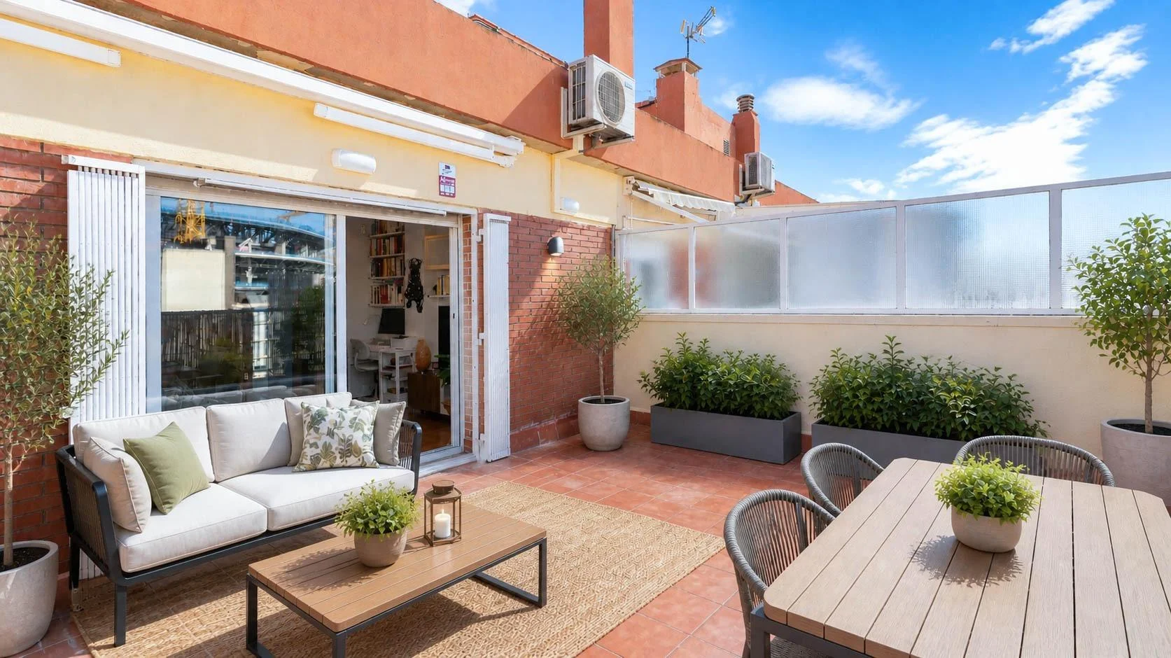 Ático reformado en Les Corts, 51 m²
