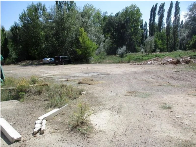 Terreno urbano con 2.484 m² edificables