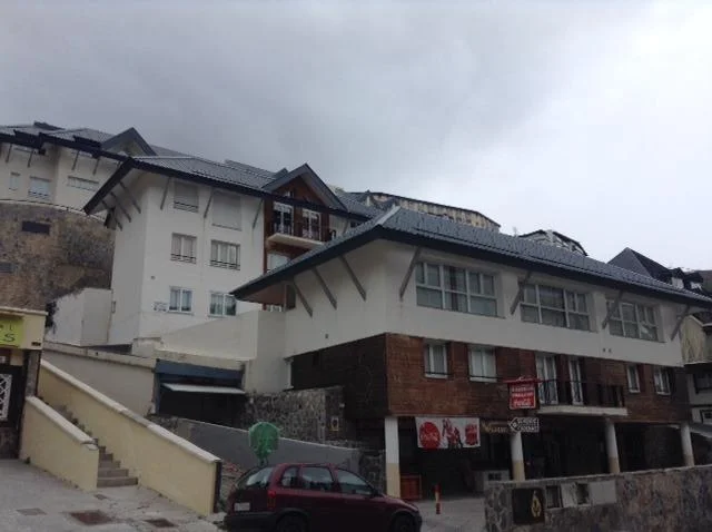 Two-bedroom Sierra Nevada investment flat
