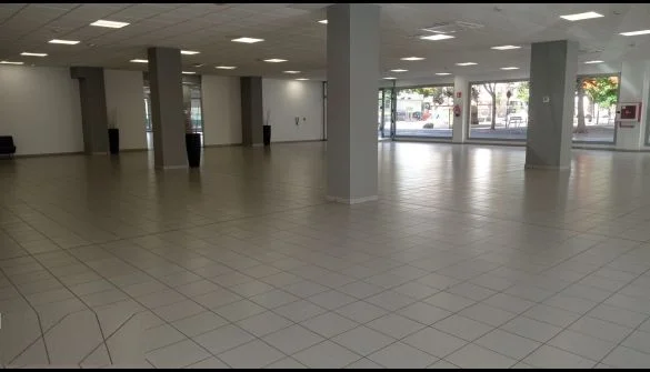 Central Arrecife commercial premises, 984 m²